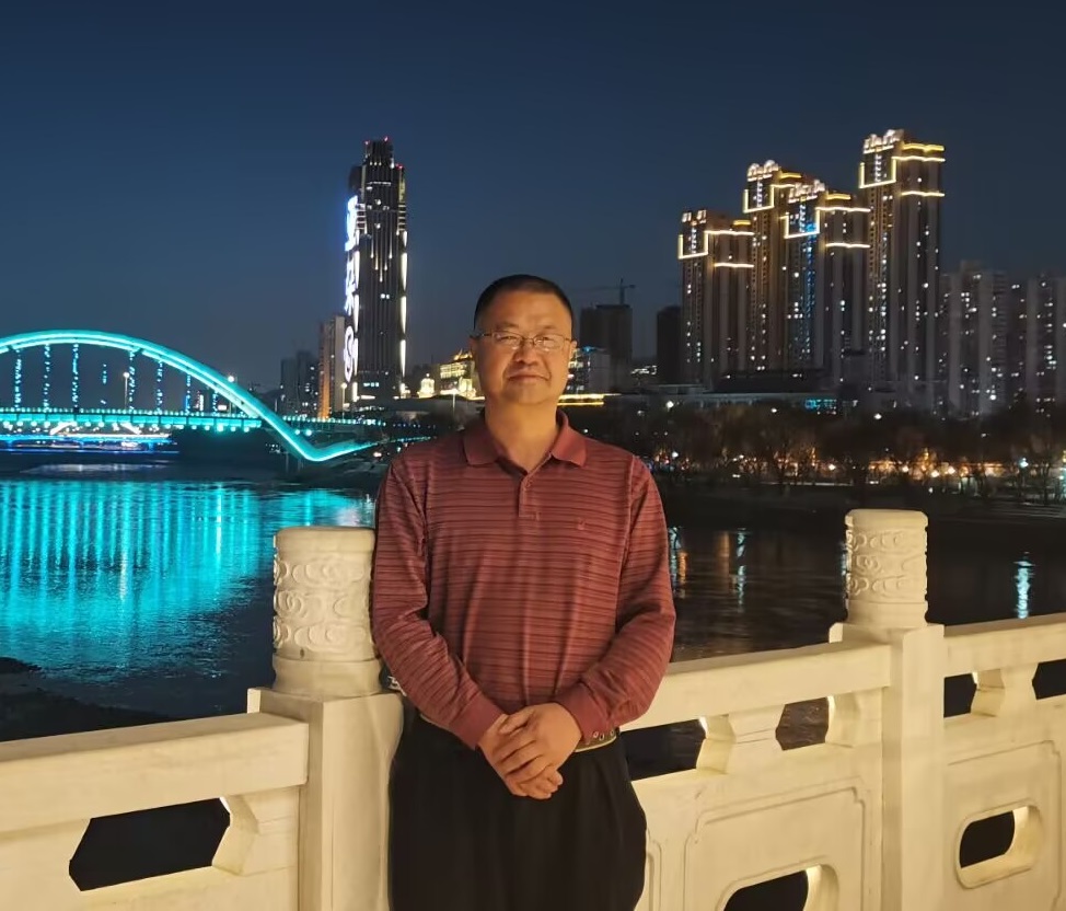 李自田.jpg